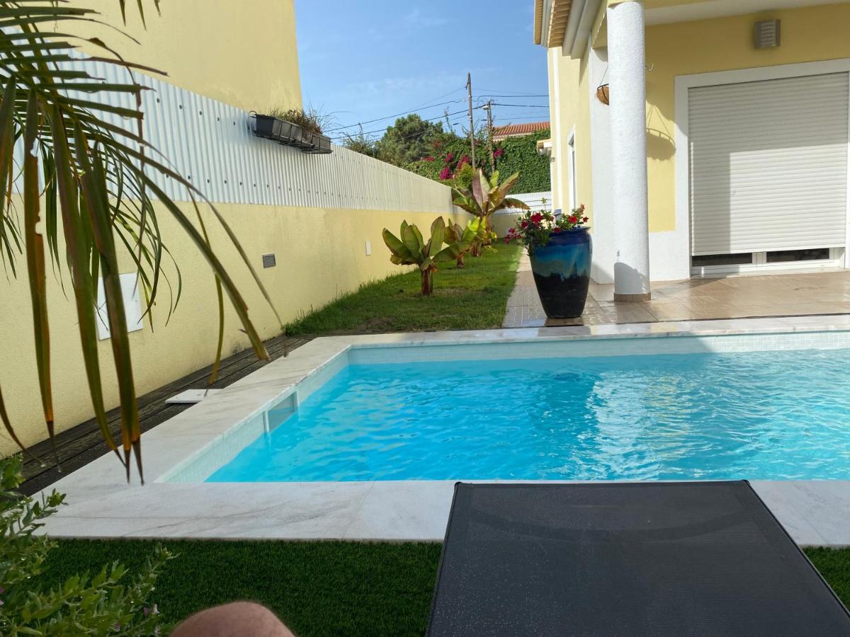 Zion Guest House Almada Esterno foto