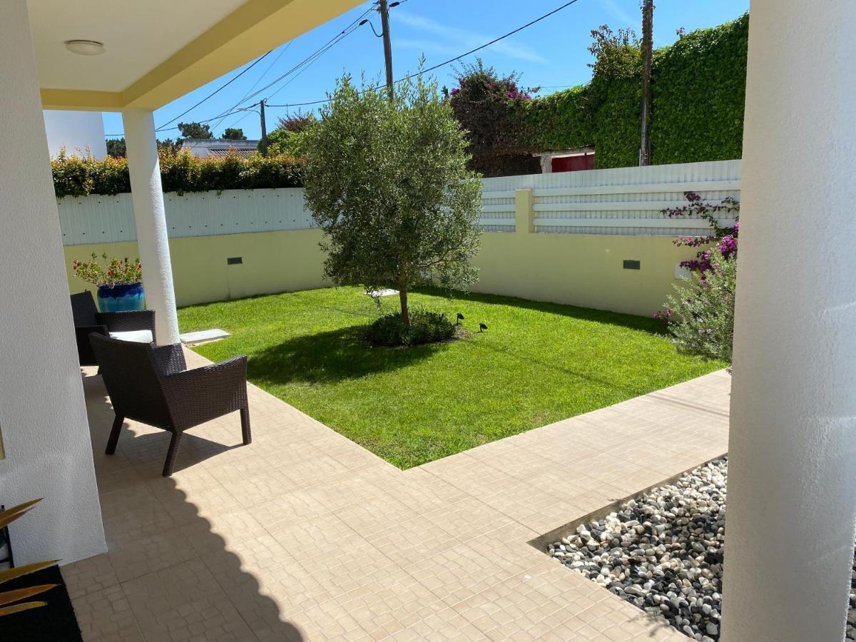 Zion Guest House Almada Esterno foto