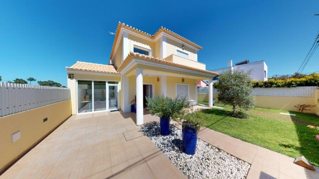 Zion Guest House Almada Esterno foto