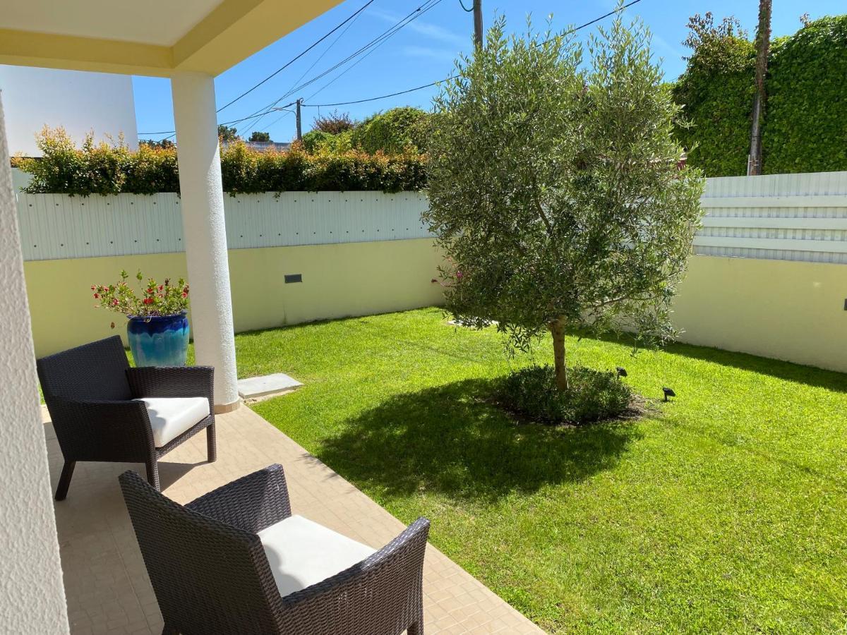 Zion Guest House Almada Esterno foto