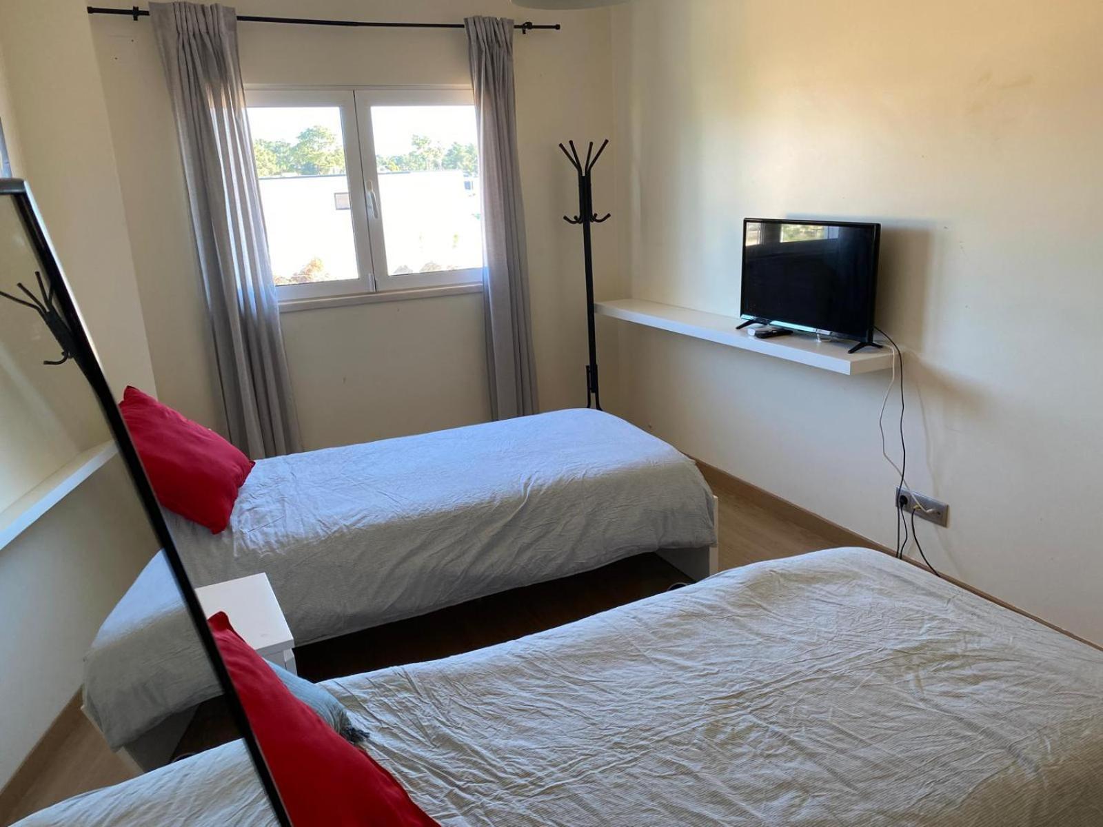 Zion Guest House Almada Esterno foto